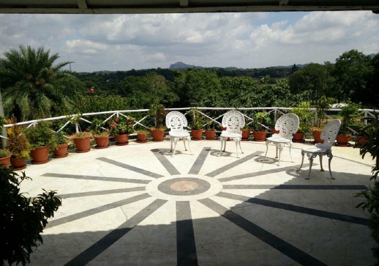 Mpt Rock End Manor, Pachmarhi Ξενοδοχείο Εξωτερικό φωτογραφία